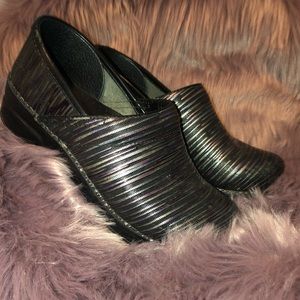 Dansko nursing shoes